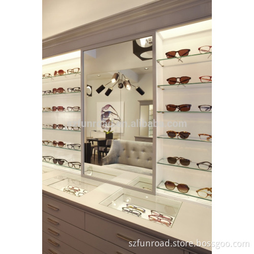 Sunglasses retail shop glass window displays acrylic display showcase designs